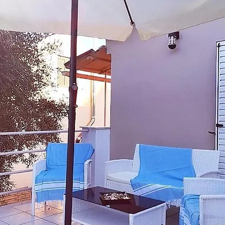 Apartment Spiro's By Alegria *